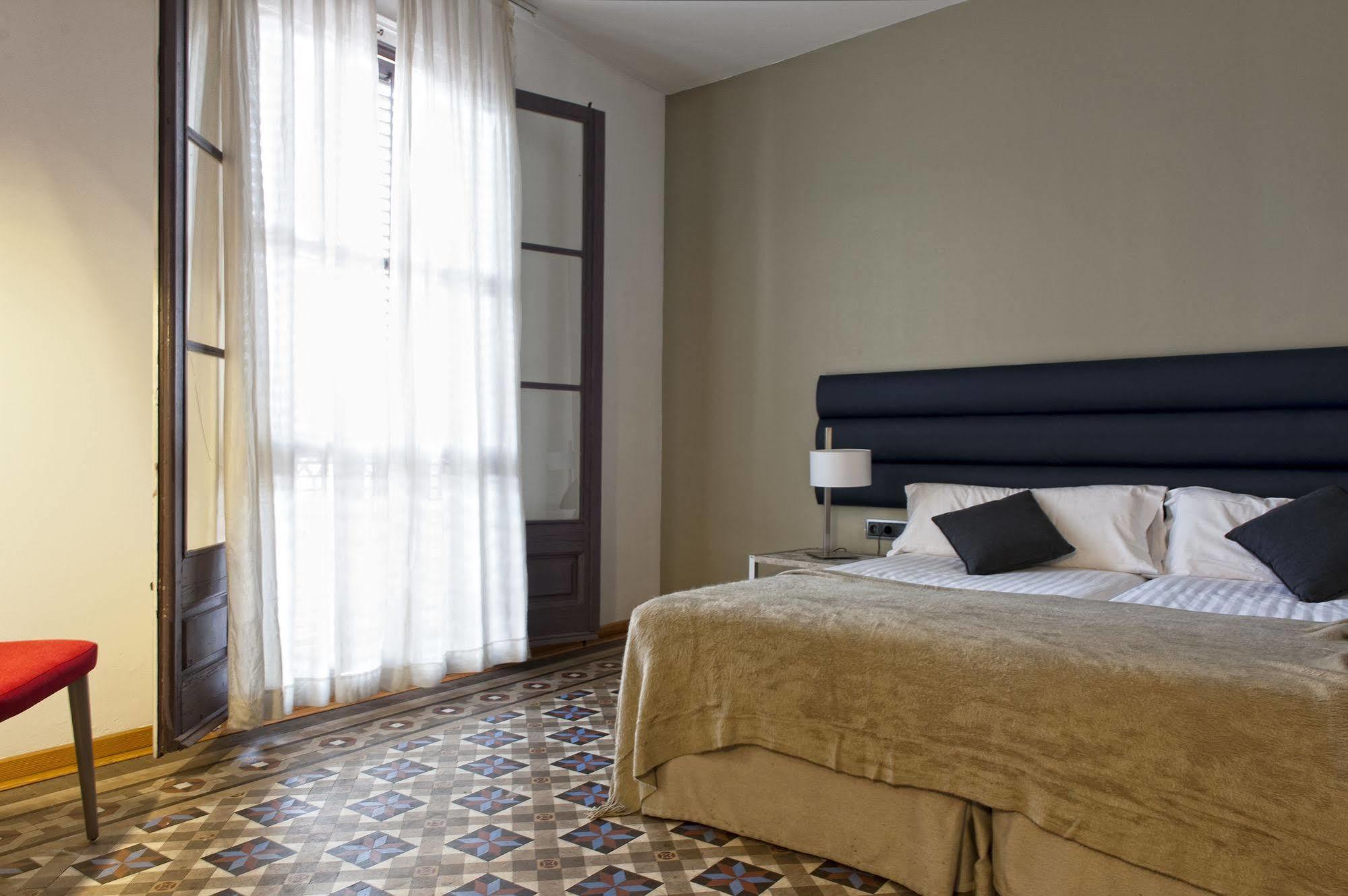 Mh特图安公寓式酒店 巴塞罗那 外观 照片